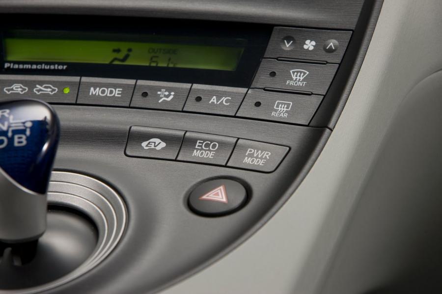  Toyota Prius 2009 года  (фото 55 из 167)